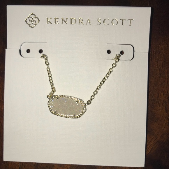 Kendra Scott Jewelry - Kendra Scott Elisa Necklace- NEW